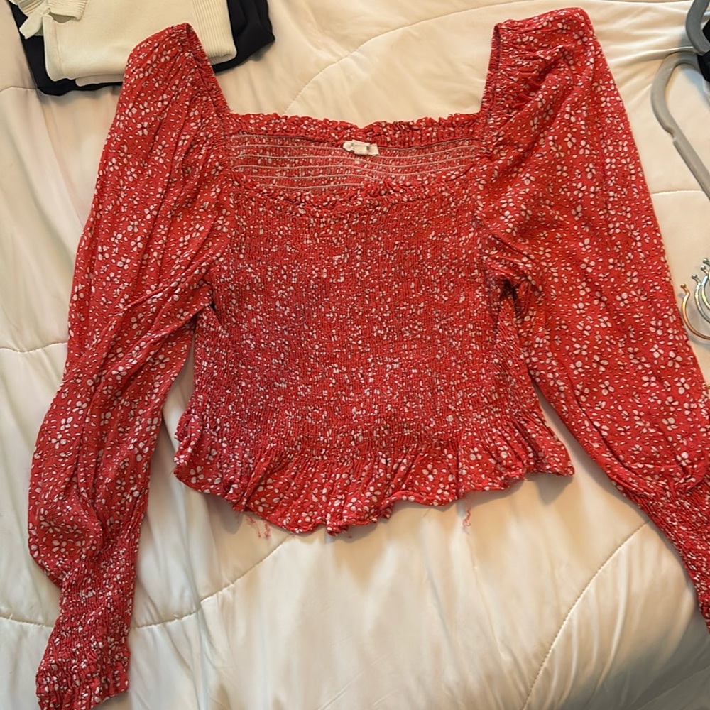Red crop off shoulder smocked top size s